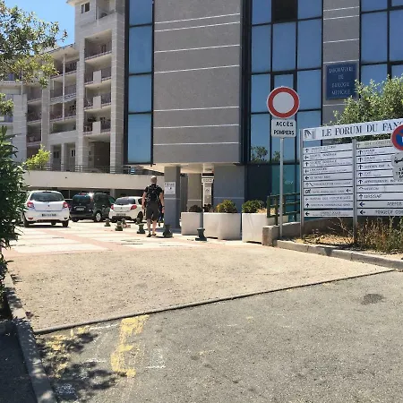 Bastia 92m2, Belle Vue, 15 Mn Du Centre Ville Apartment