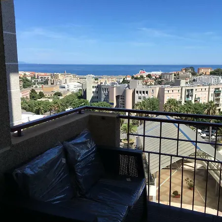 Bastia 92m2, Belle Vue, 15 Mn Du Centre Ville Apartment